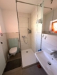 Gäste WC EG - Charmanter Blickfang mit Entwicklungspotenzial: Zweifamilienhaus in unverbaubarer Hanglage