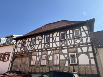 kernsaniertes Einfamilienhaus – mit zusätzlichem Bauplatz in zweiter Reihe, 76879 Hochstadt (Pfalz), Haus