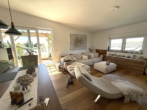 Wohn- Essbereich - Exklusives Penthouse-Wohnen in Karlsdorf: Fernsicht & Top-Energiewerte
