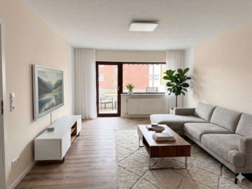 Speyer: Modernisiert & Sofort Verfügbar – Helle 3,5-Zi.-Wohnung mit 2 Balkonen & 2 Stellplätzen, 67346 Speyer, Wohnung